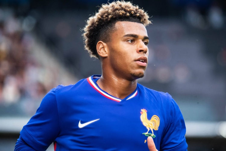 Doué tỏa sáng rực rỡ: 