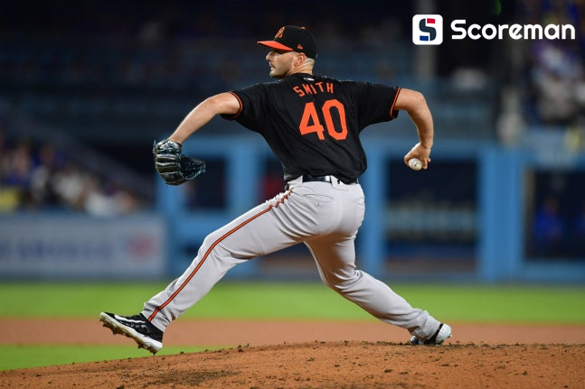 '한국 비하' 스미스, 디트로이트 이적… 고우석 못받은 스캠도 초청