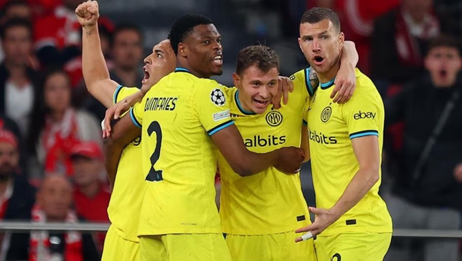 UEFA Champions League Quarterfinals: First Leg Wrap-Up