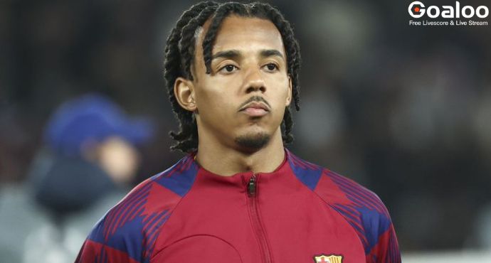 Barcelona’s Jules Koundé Attracts Interest from Chelsea and Manchester United