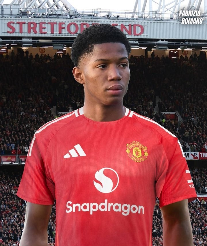 Arsenal's 16-year-old academy talent Obi Martin has joined Manchester United