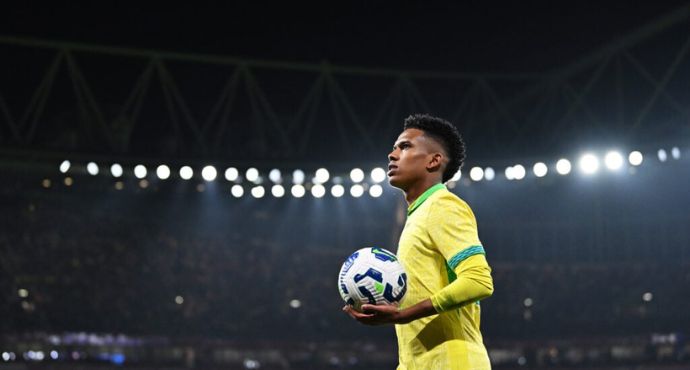 Estêvão Willian Shines Again as Brazil’s Teenage Sensation Hits Five in Five
