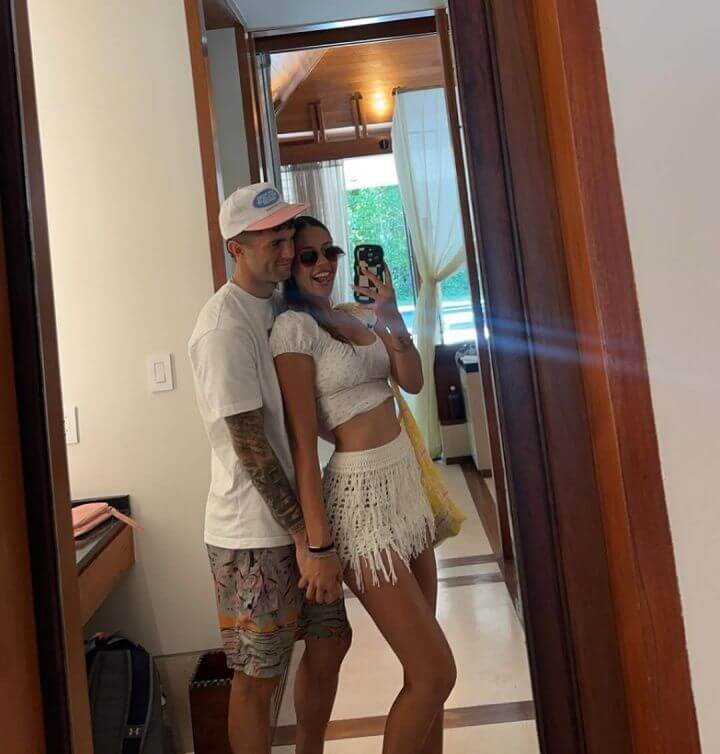 Pulisic dập tin đồn, ăn mừng bàn thắng gửi tình yêu cho bạn gái💖