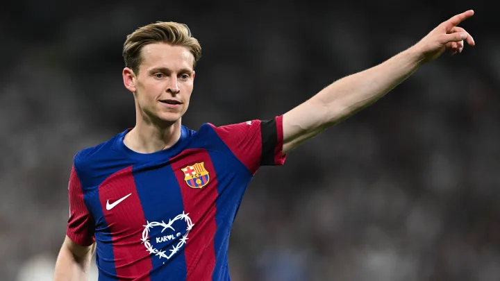 Man United đổi ngôi sao lấy De Jong?