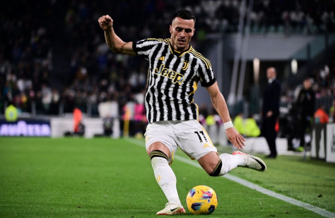 Schila: Kostic chưa đàm phán với Olympiacos