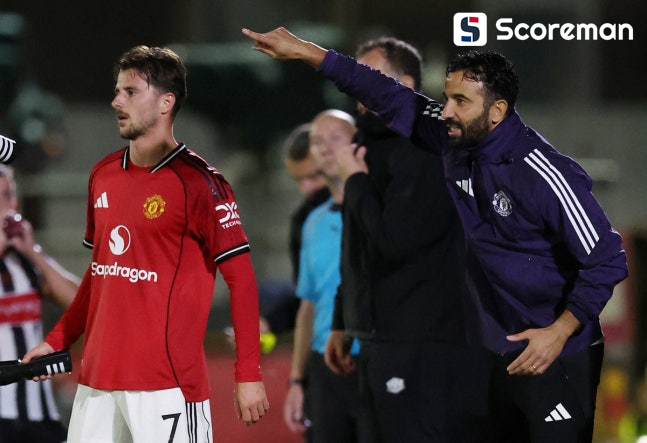 맨유, 리그컵 4부 팀에 패배...팬들은 