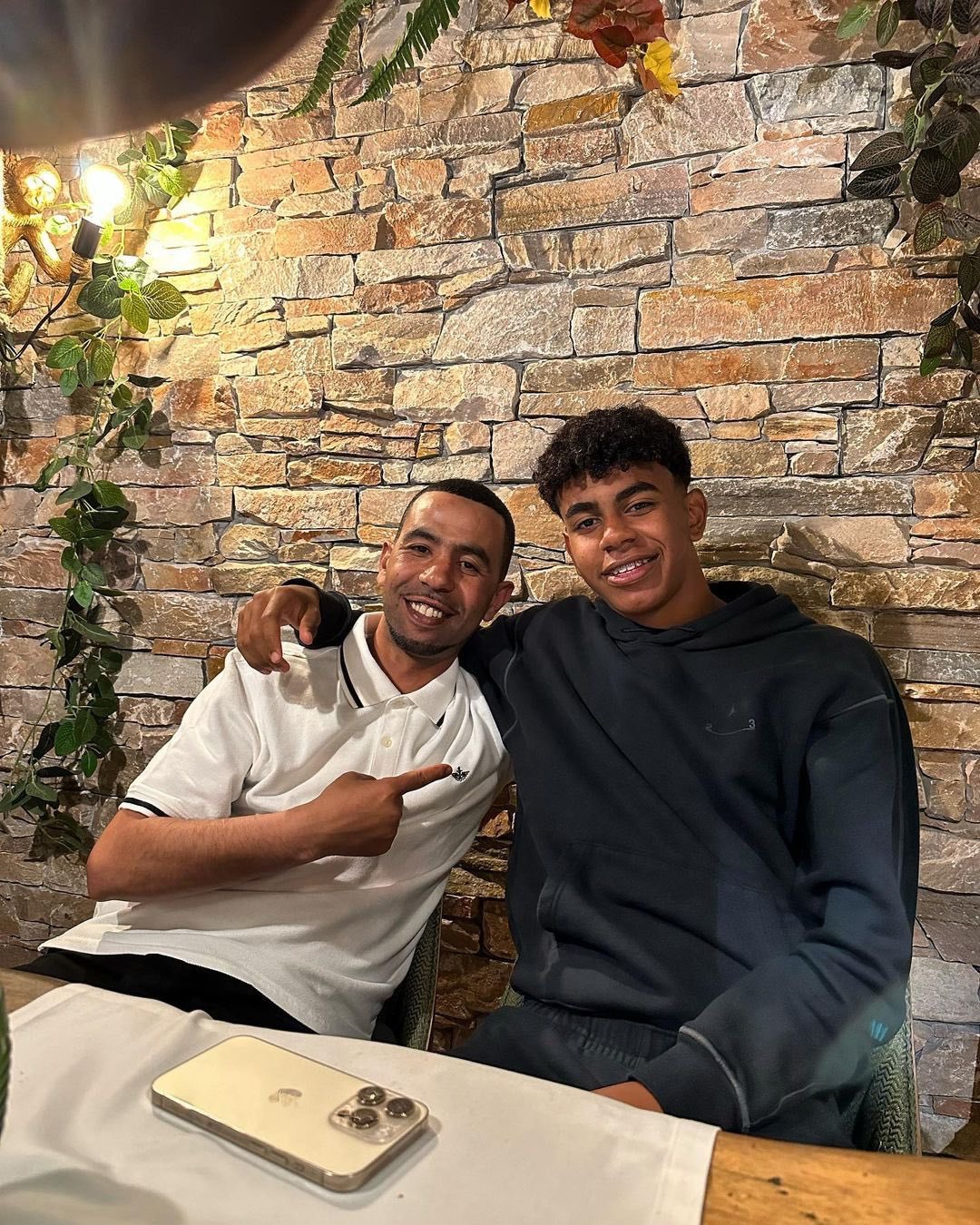 Lamine Yamal's Father Hospitalized After Stabbing