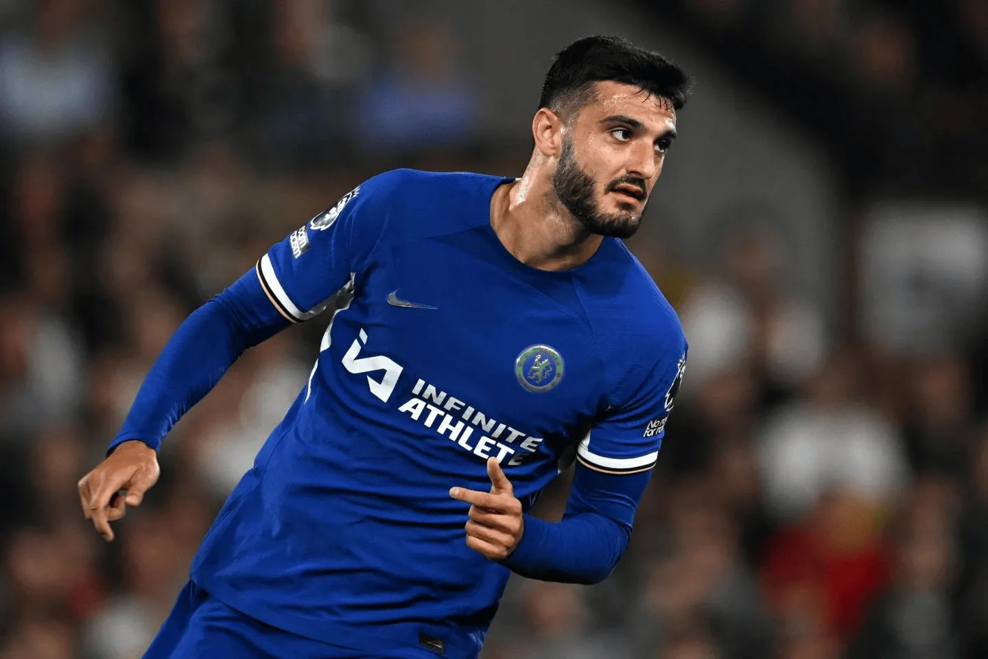 Phóng viên: Broja chỉ đồng ý gia nhập Ipswich Town theo dạng cho mượn, điều khoản mua đứt bắt buộc không chắc chắn có hiệu lực