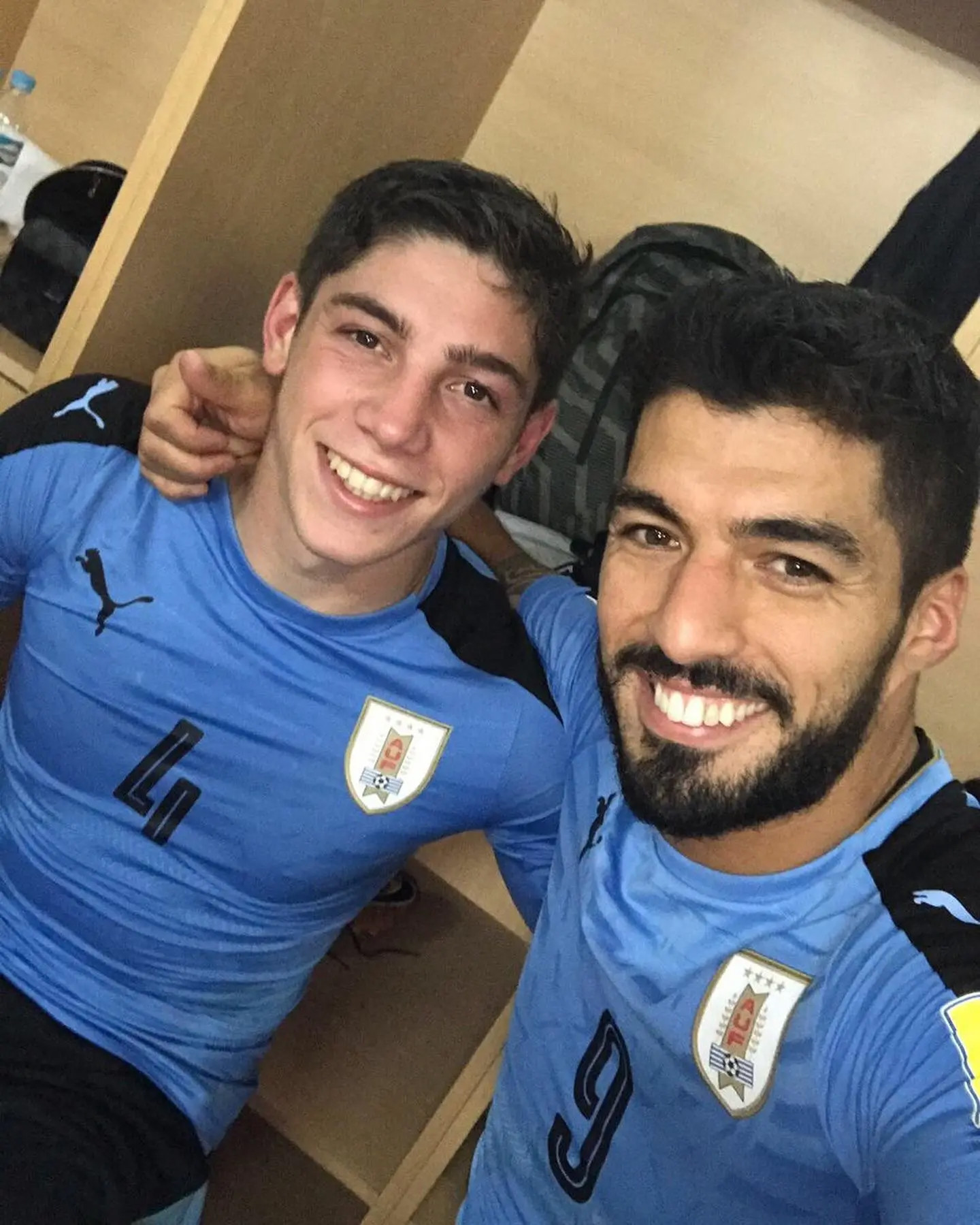 Valverde tri ân Suarez: Cảm ơn vì tất cả, anh sẽ luôn là huyền thoại của Uruguay