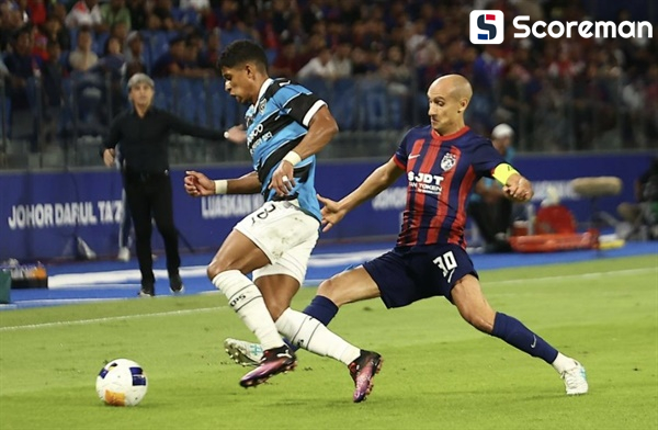 포항 ACLE 16강 좌절... '동해안 킬러' 조호르에 당했다