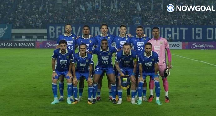 ​Persib Hit with Nearly $500,000 Fine by AFC for Fan Misconduct