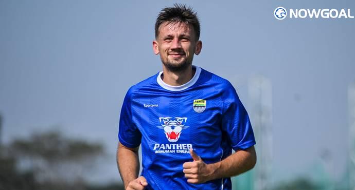​Mateo Kocijan Bids Farewell to Persib Bandung After Championship Season