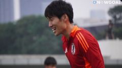 After the match, Japan's midfielder Daichi Kamada gave an interview