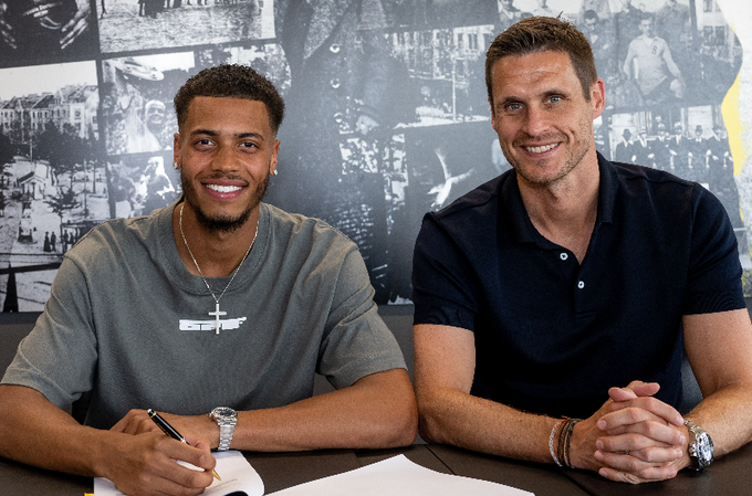 Dortmund sign Wolfsburg midfielder Felix Nmecha