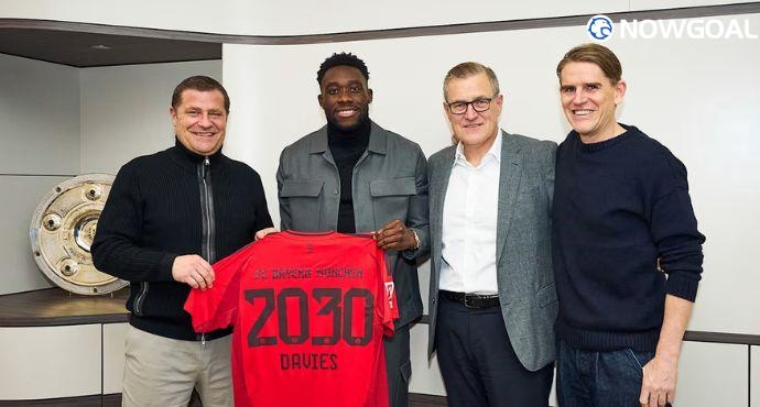 Alphonso Davies extends his contract with Bayern Munich until June 2030