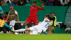 Fenerbahce ký hợp đồng với hậu vệ phải người Bồ Đào Nha 31 tuổi Semedo