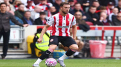 Henderson: "Tôi không thường xuyên ghi bàn, nên muốn dành bàn thắng này cho Jota"