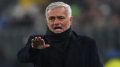 CĐV Benfica phẫn nộ vì thành tích kém, bao vây trung tâm huấn luyện