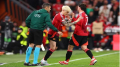 ​Man Utd trắng tay, Ferdinand chỉ trích Amorim vì cất Garnacho