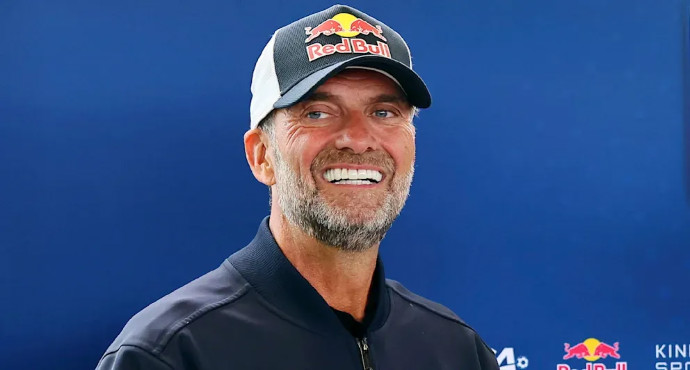 Klopp: Tôi không nhớ phòng thay đồ bóng đá, mùi thì khó chịu và tôi cũng đã vào đó quá nhiều rồi