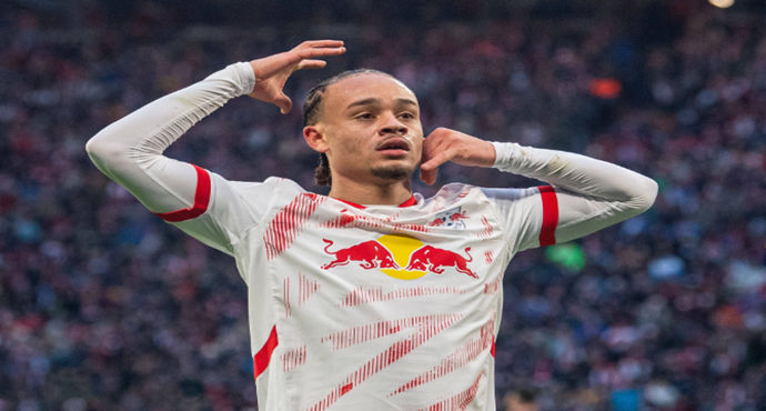 Ngoài Nkunku, Inter Milan cũng quan tâm đến Ganacho và đang cạnh tranh với Chelsea để có được Simons.