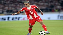 Xavi tiết lộ từng muốn chiêu mộ Luis Díaz nhưng Barca khủng hoảng tài chính