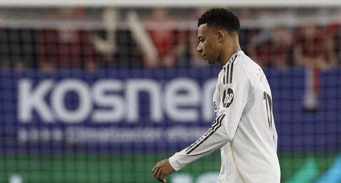 Mbappé tập luyện trước trận gặp Man City nhưng khả năng đá chính thấp