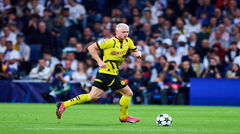 143 trận, 7 bàn, 24 kiến tạo! Sky Đức: M.U quan tâm chiêu mộ hậu vệ phải Julian Ryerson của Dortmund vào hè này