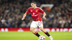 Các câu lạc bộ Serie A muốn cho mượn Ugarte vào mùa hè này, nhưng Manchester United đã quyết định giữ anh lại