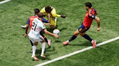 Vào bán kết! Tây Ban Nha thắng Bỉ 2-1 bằng bàn quyết định phút chót