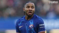 Bayern Munich Wavers on Nkunku Transfer Amid Chelsea’s €60M Demand