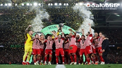 Olympiacos FC： WE ARE THE  @europacnfleague  WINNERS! WE ARE THE CHAMPIONS! 🔴⚪🏆