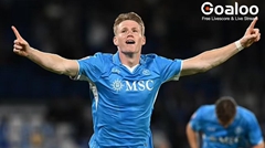 Scott McTominay kissing Napoli’s shirt after his first goal since joining the club from Man United in August!