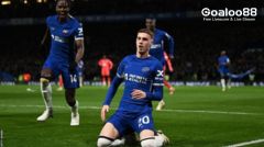 Palmer Runs Riot as Chelsea Crush Everton 6-0
