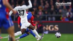 Crystal Palace Soar to Historic Double With Thumping 4-0 Victory Over Manchester United