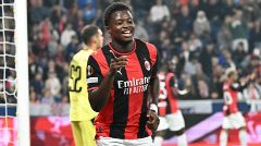 Cisse’s Historic Hat-Trick Powers AC Milan to a Resounding 4-0 Victory Over RB Salzburg
