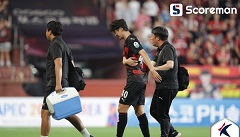 포항 기성용, 갈비뼈 미세골절…회복까지 2주 예상