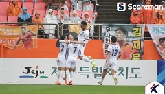 ‘유키치 멀티골’ 안양, 제주 원정서 2-1 승리... K리그1 잔류 확정