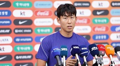 손흥민 "월드컵 생각하면 지금도 고통, 팬심 돌리는 건 우리 몫"