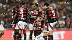 Flamengo arrasa Fortaleza antes do Mundial e retoma a liderança do Brasileirão