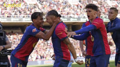 Raphinha brilha, Barcelona vira contra o Celta de Vigo em jogo insano e consolida liderança na LALIGA