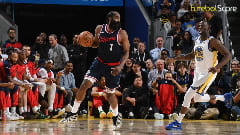 Clippers superam Warriors na prorrogação, garantem vaga nos playoffs e empurram GSW para o play-in