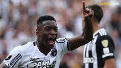 Botafogo rejeita oferta da Fiorentina por Luis Enrique