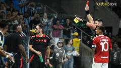 'Regras ridículas': por que Roger Machado também deixou o campo após a expulsão de seus auxiliares no jogo Grêmio x Inter?