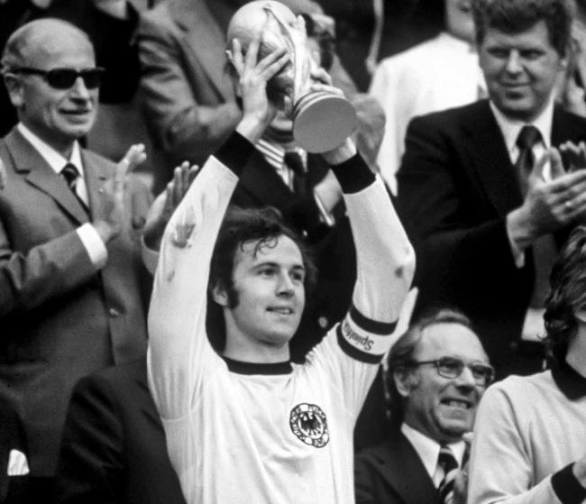 ตำนานเยอรมัน เบคเคนบาวเออร์ เสียชีวิตด้วยวัย 78 ปี