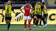 รุสโซหายตัวไปขณะที่แฮ็กเก้นลงโทษอาร์เซนอลในเกม UWCL