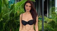 เฟิร์ส หวัง ฟาดบิกินี่เดือด ๆ รับหน้าฝน อื้อหือ... เขาใหญ่ไฟลุกแล้ว