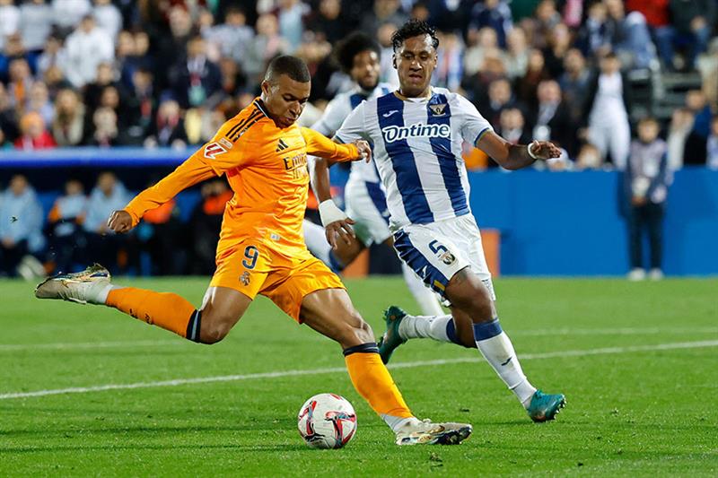 Madrid Stars Shine in Commanding Victory to Keep Title Chase Alive