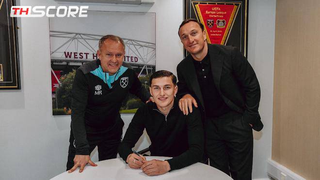 ​เวสต์แฮมต่อสัญญาเฟรดดี พอตต์ส มิดฟิลด์ดาวรุ่งวัย 21 ปี ถึงปี 2029