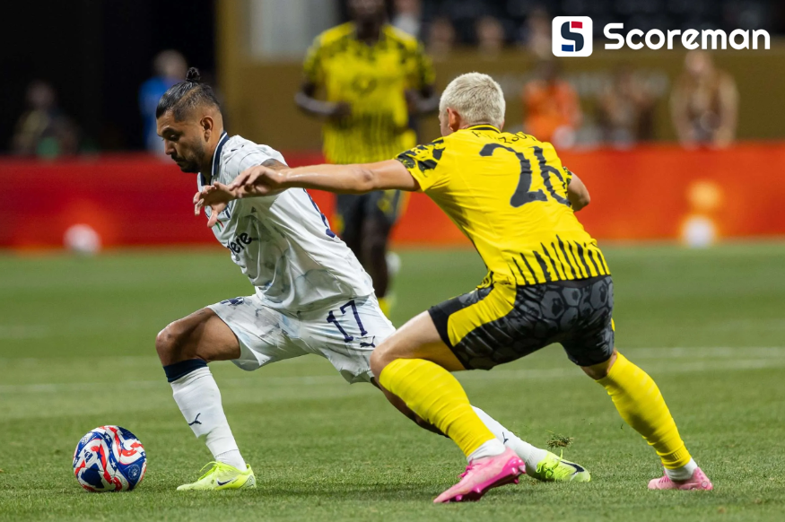 도르트문트, 2-1 몬테레이 제압 클럽월드컵 8강행... 기라시 '멀티골'